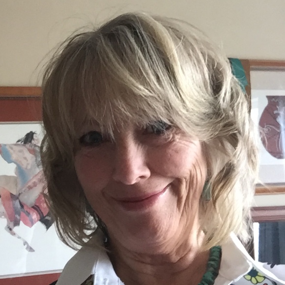 Meet your Posher, Deborah - Picture 1 of 1